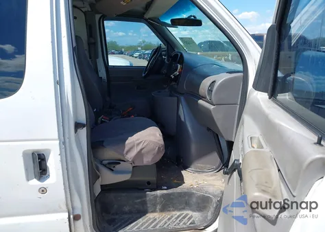 1998 Ford E-250 Commercial/Recreational из США, поврежденный, VIN 1FTPE24L0WHA26141